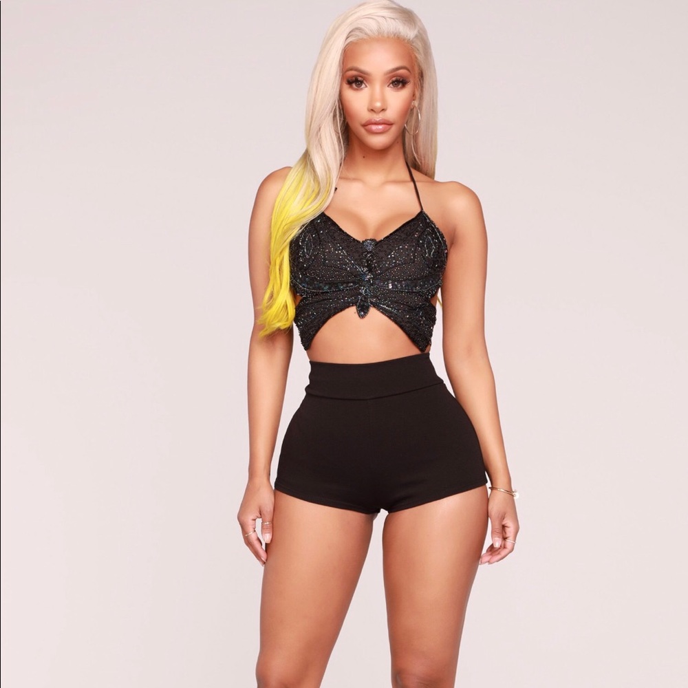 Fashion Nova “You Got This Shorts” NEW!!